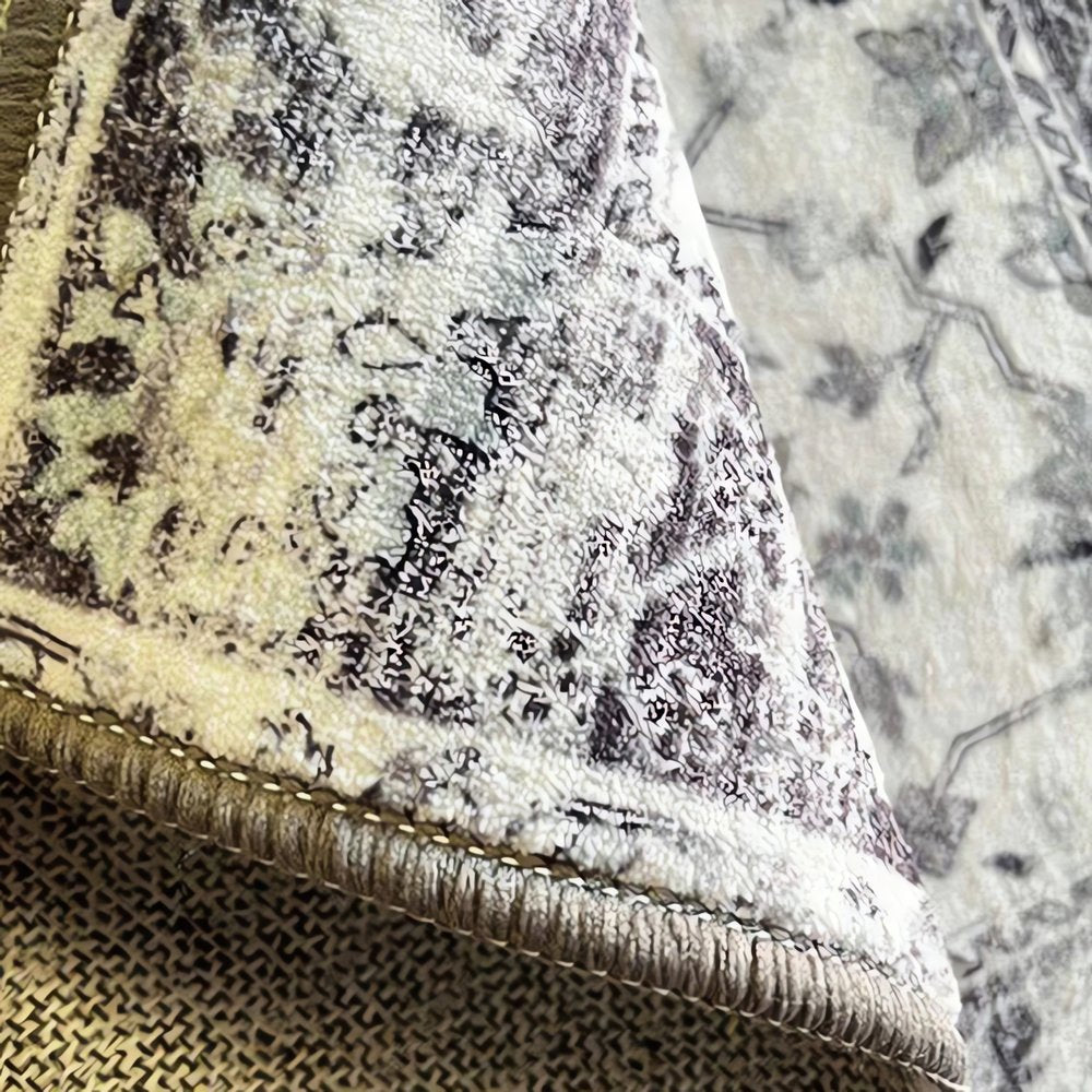 Tapis Vintage Persan Texte Caché