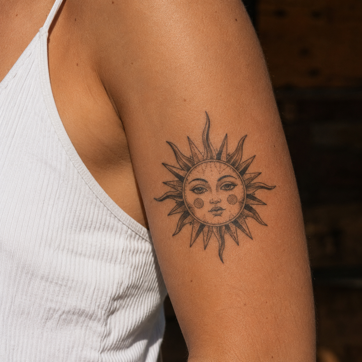 Tatouage Vintage Soleil